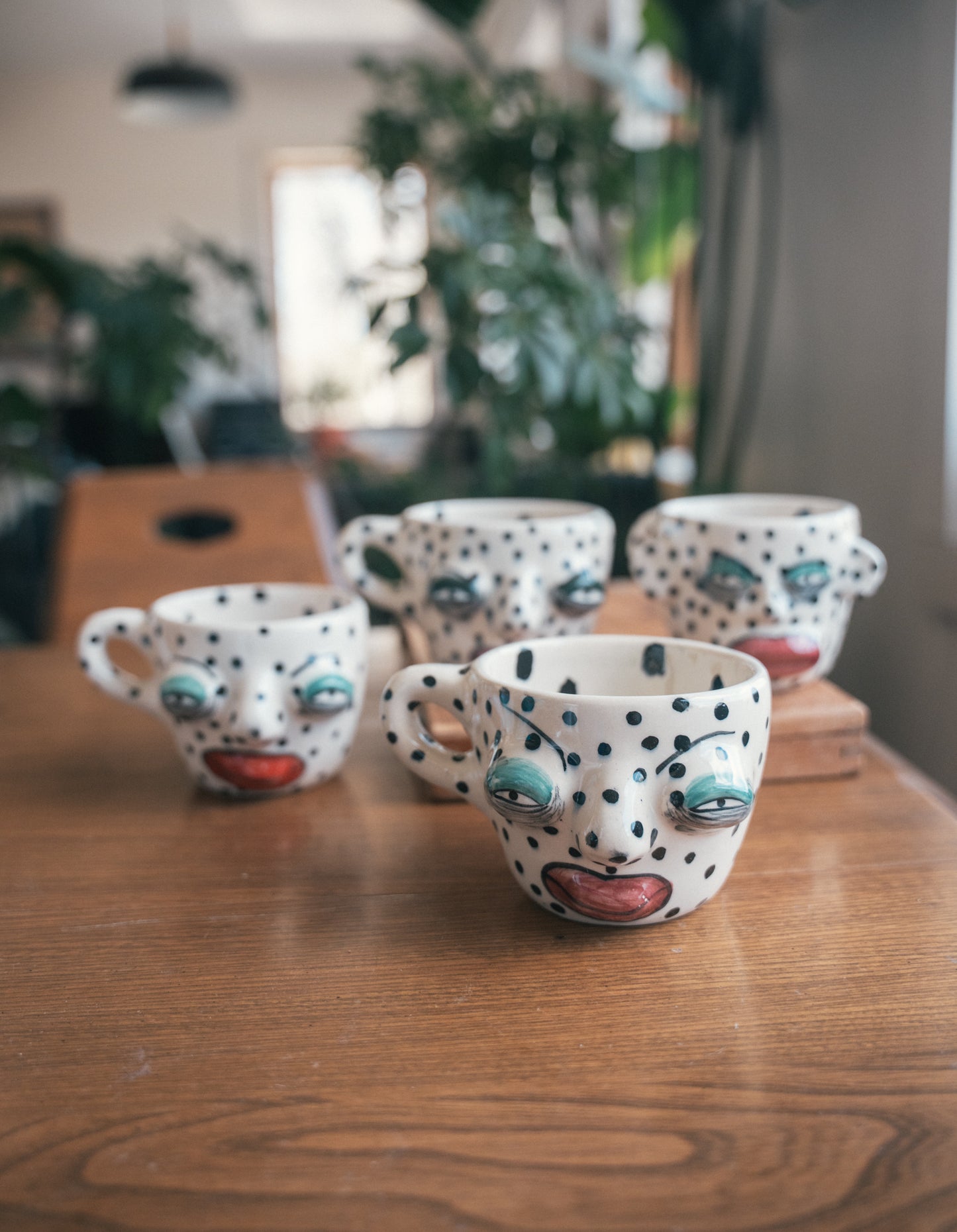 Cara De Planta - Polka Dotted Cups