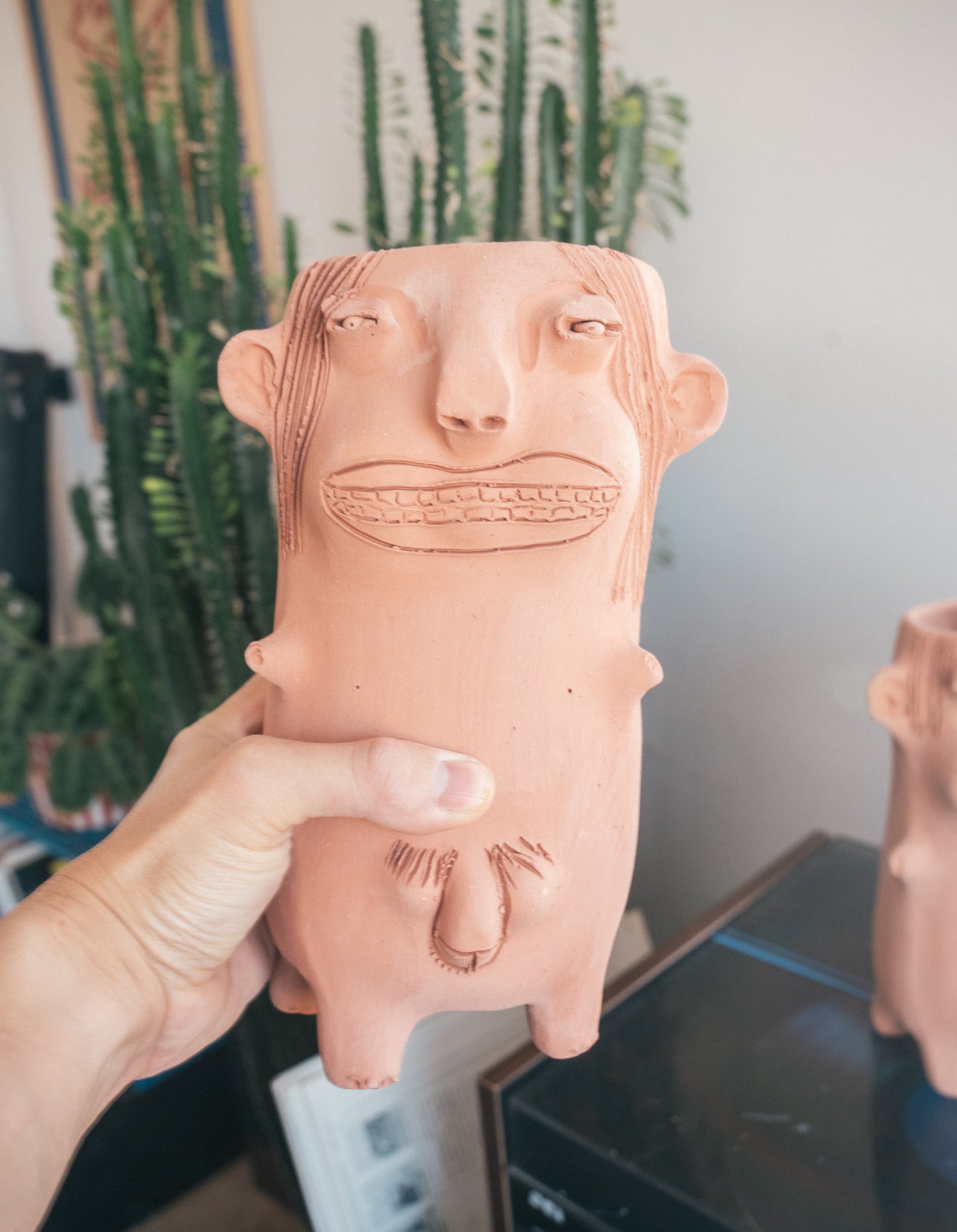 Cara De Planta - Big Penis Planter Guy!