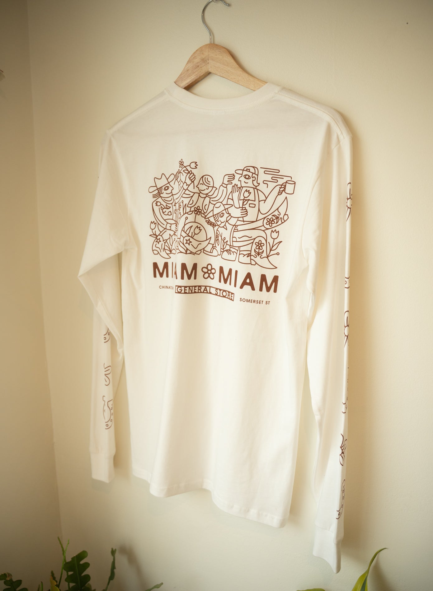 Miam Miam Longsleeve Crewneck!